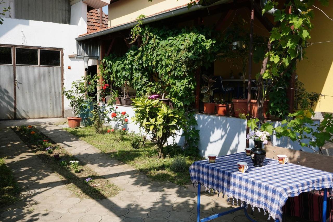 Appartamento Etnobubi Novi Sip Esterno foto